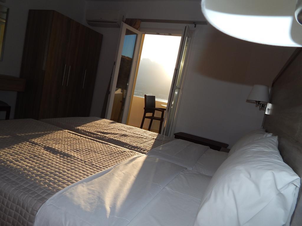 Epiphany Apartments Kárpathos Værelse billede